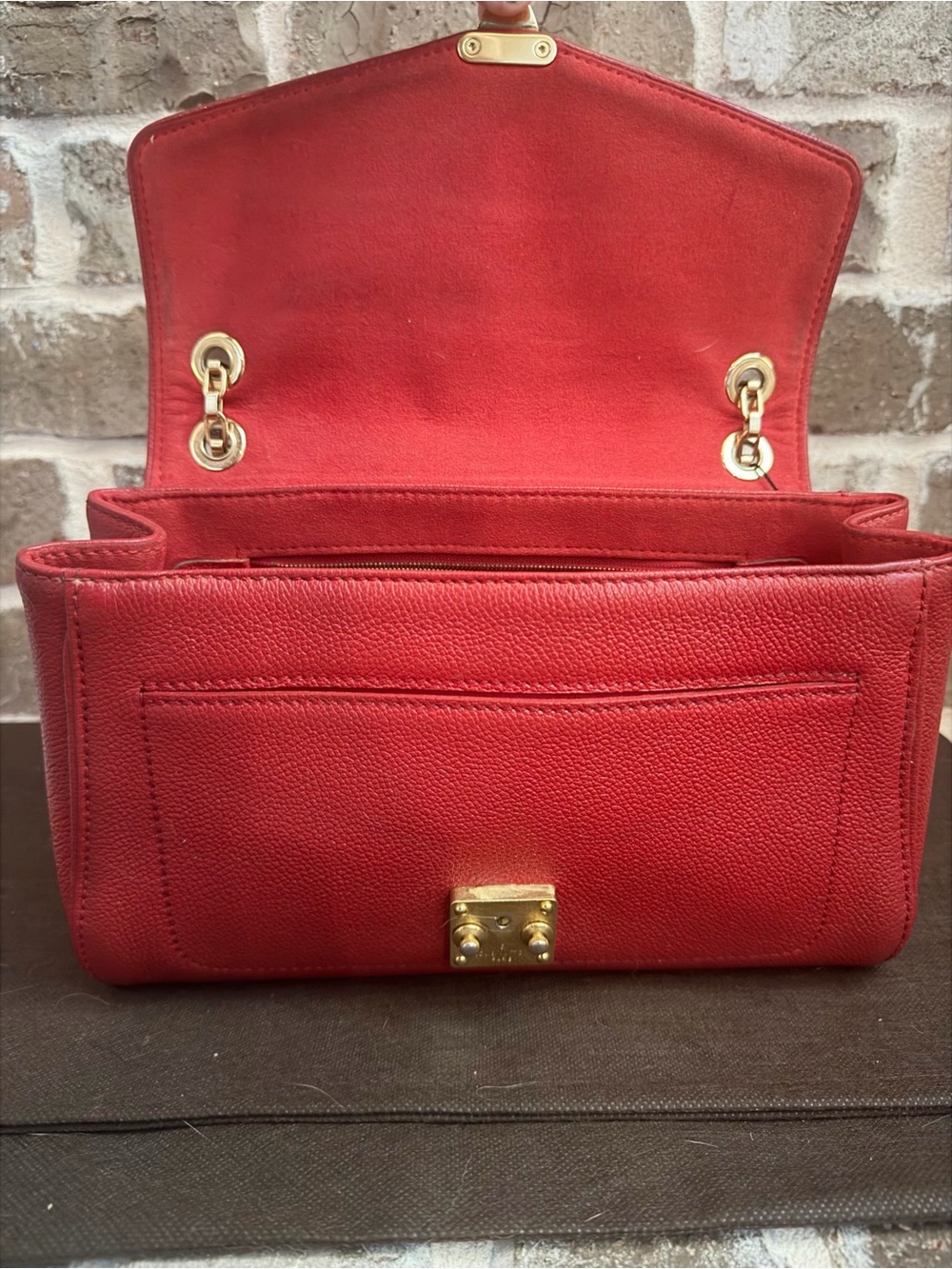 Red Louis Vuitton Monogram Empreinte Saint-Germain crossbody shoulder bag - Picture 8 of 12